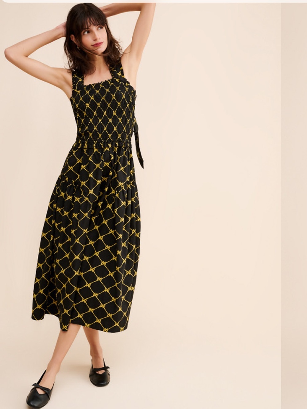 DAMSON MADDER Violet Midi Smocked Square-Neck Midi Dress in Black and Yellow